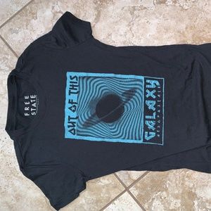 black graphic tee